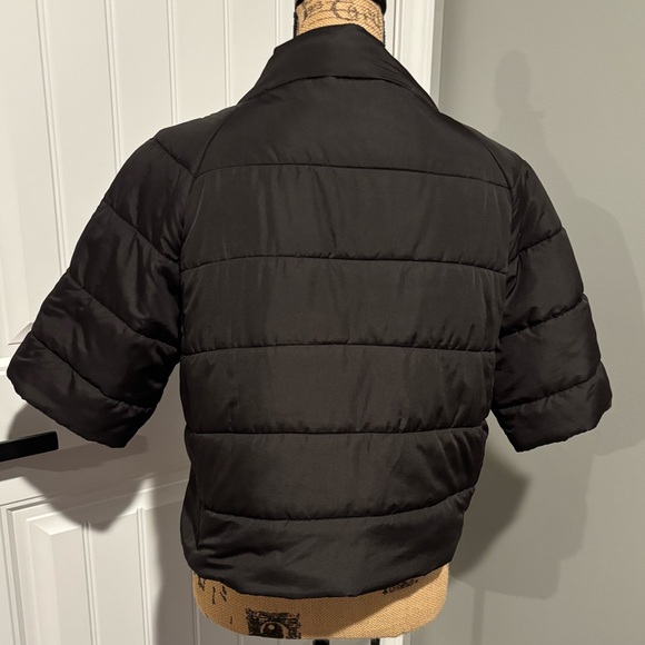 Chico’s Short Sleeve Puffer Jacket - Picture 4 of 9